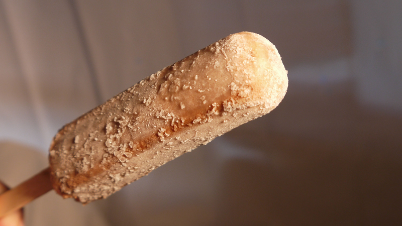 Illustration for article titled No Sugar Added Fudgsicle: The Snacktaku Review
